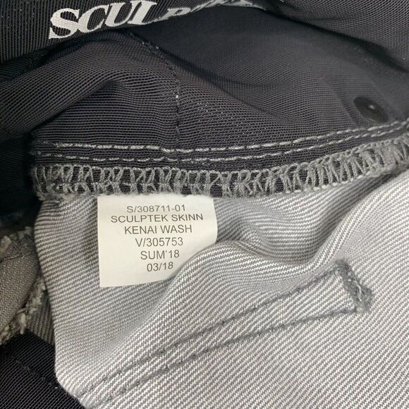 ATHLETA Sculptek Skinny Jeans Kenai Wash Size 2 Style 308711-01 - Picture 9 of 12